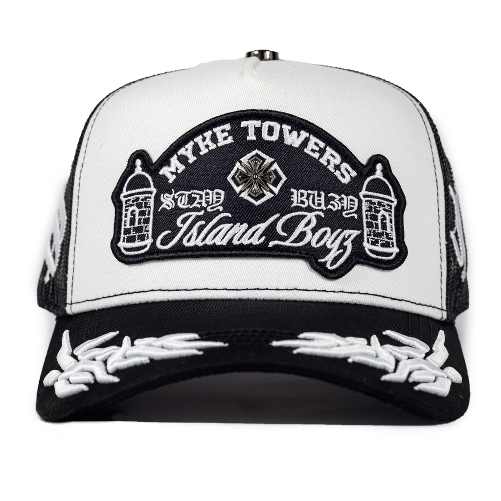 Gorra Baez X Myke Towers Island Boyz blanca Original Adriano Zendejas
