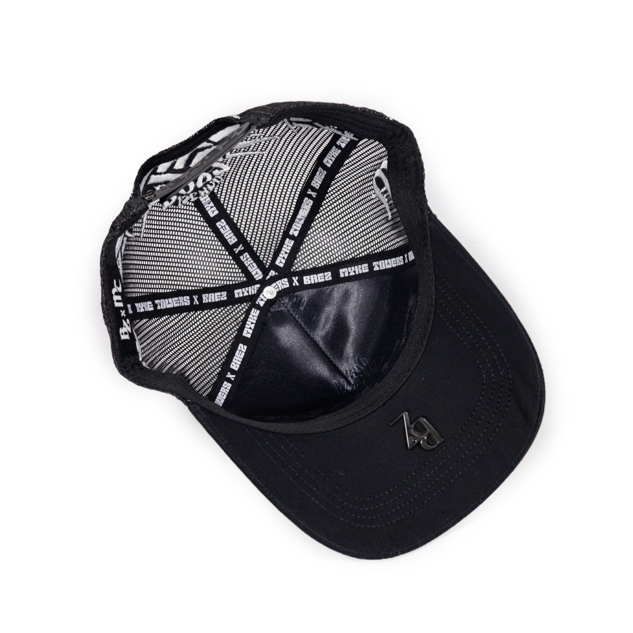 Gorra Baez X Myke Towers Island Boyz blanca Original Adriano Zendejas