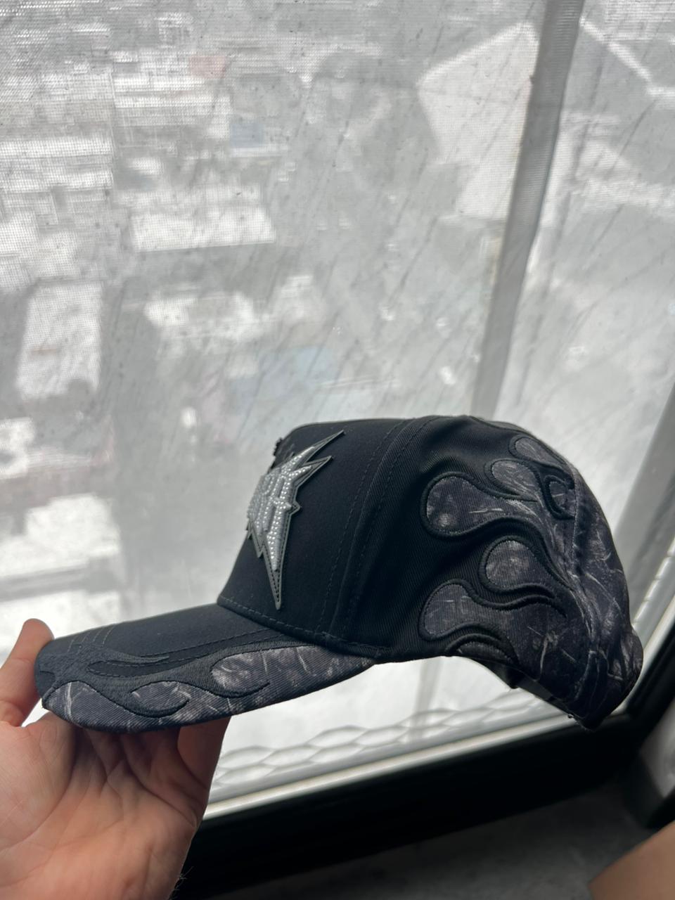 PROMO 1000 c/u 3 Gorras Baez X Shifu Sayonara adriano zendejas